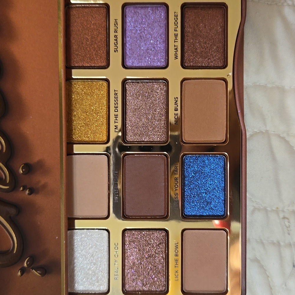 Too Faced Chocolate-Themed Eyeshadow Palette - Picture 5 of 9